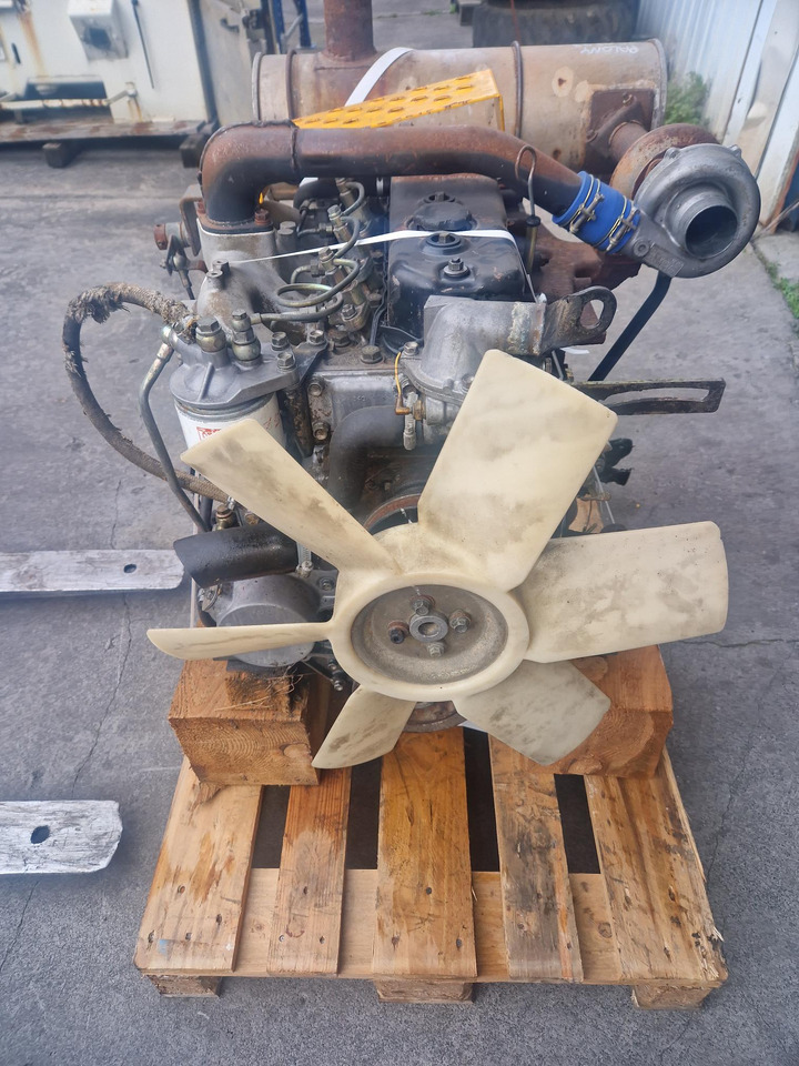 MOTOR ISUZU 4BD1PTA-14 - Moteur pour Engins de chantier: photos 2 MOTOR ISUZU 4BD1PTA-14 - Moteur pour Engins de chantier: photos 2