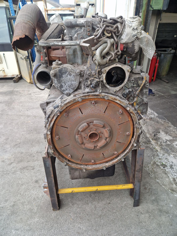MOTOR LIEBHERR D936L A6 - Moteur pour Engins de chantier: photos 2 MOTOR LIEBHERR D936L A6 - Moteur pour Engins de chantier: photos 2