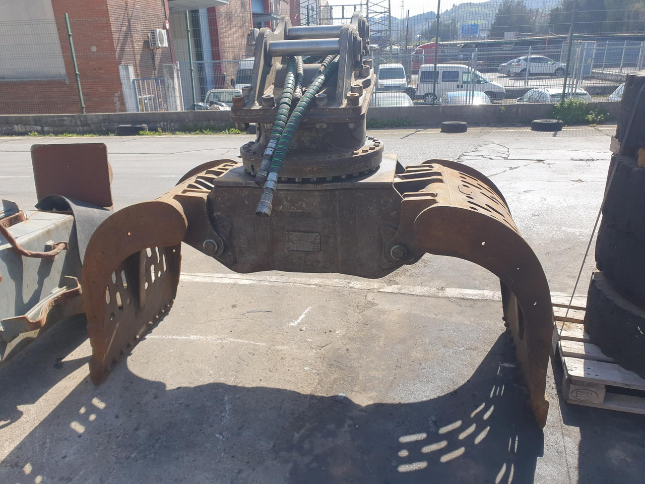 PINZA ESCOLLERA LIEBHERR - Grappin pour Engins de chantier: photos 1 PINZA ESCOLLERA LIEBHERR - Grappin pour Engins de chantier: photos 1