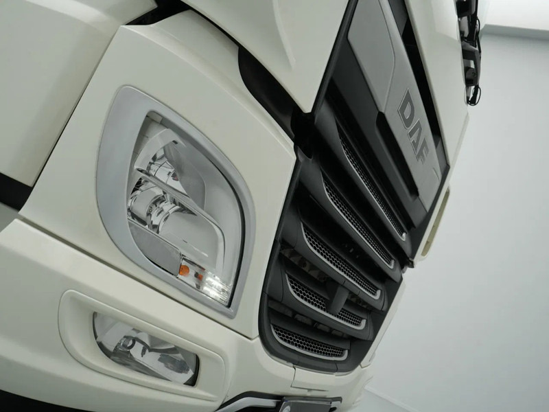 Tracteur routier DAF XF 480 FT Super Space Cab, 2x Tanks: photos 12