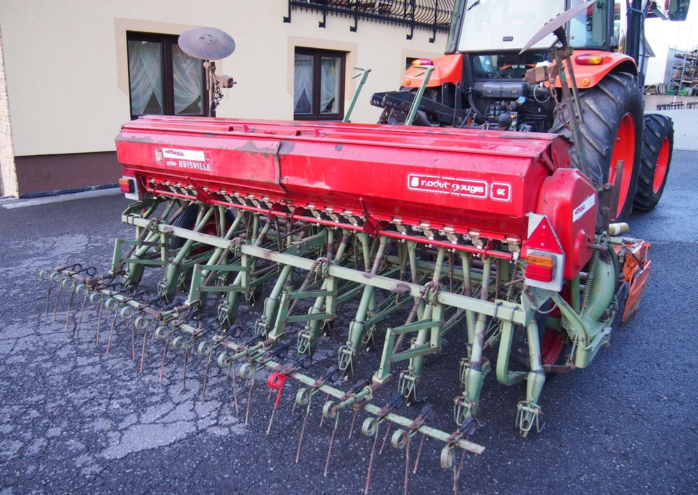 Combiné de semis Agregat uprawowo-siewny Maschio 300 1998 Agregat uprawowo-siewny Maschio Nodet: photos 10 Combiné de semis Agregat uprawowo-siewny Maschio 300 1998 Agregat uprawowo-siewny Maschio Nodet: photos 10