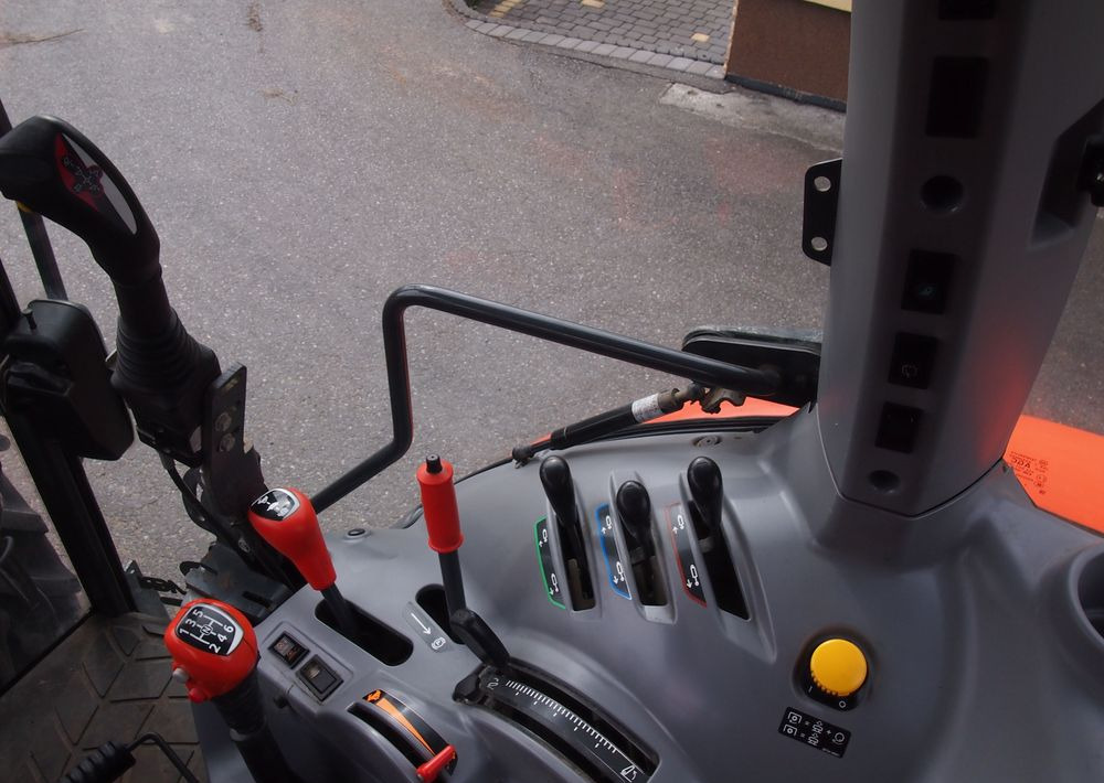 Tracteur agricole Ciągnik Kubota M5111 2019 Ciągnik rolniczy Kubota z ładowaczem czołowym TUR: photos 13