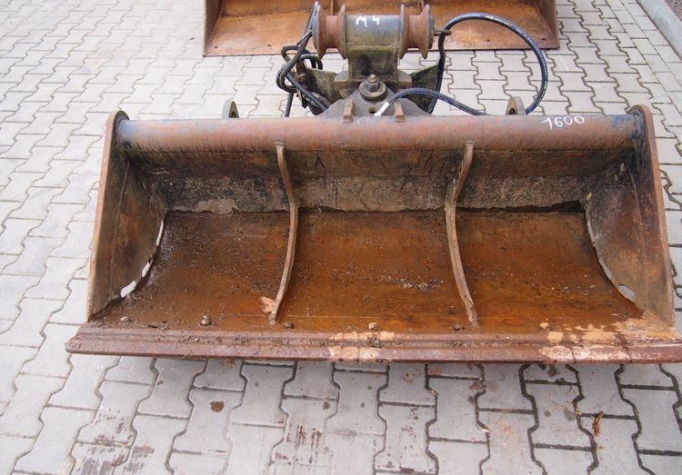 Łyżka skarpowa (skarpówka) Morin MORIN 4 Łyżka skarpowa hydrauliczna 160 morin4 - Godet pour pelle: photos 5 Łyżka skarpowa (skarpówka) Morin MORIN 4 Łyżka skarpowa hydrauliczna 160 morin4 - Godet pour pelle: photos 5