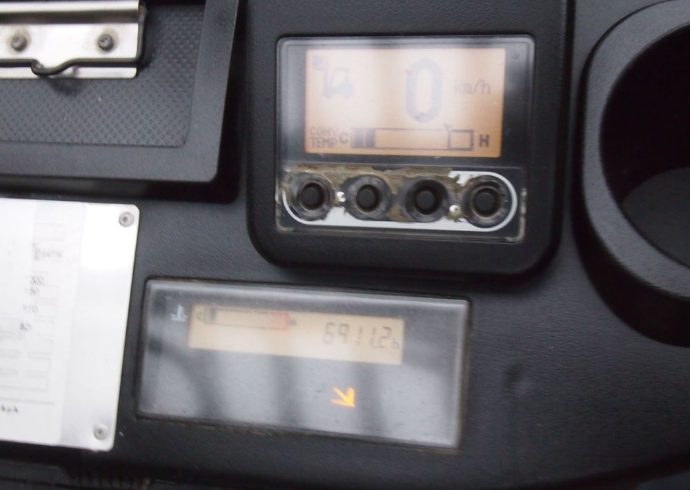 Chariot élévateur à gaz Wózek widłowy Toyota 8FGF15 2018 TRIPLEX system SAS (blokowanie tylnej osi): photos 10