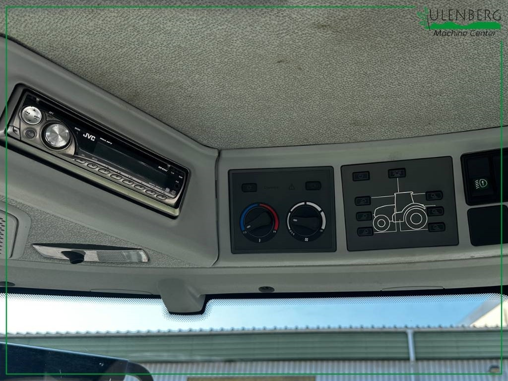 Tracteur agricole Claas Axion 850 CIS: photos 12 Tracteur agricole Claas Axion 850 CIS: photos 12