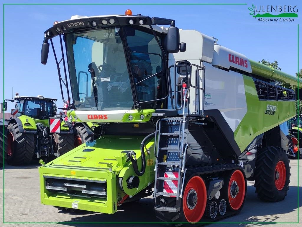 Claas Lexion 8700 TT - Moissonneuse-batteuse: photos 1 Claas Lexion 8700 TT - Moissonneuse-batteuse: photos 1