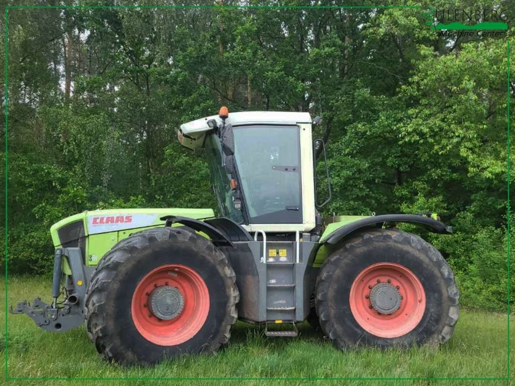 Claas Xerion 3300 Trac - Tracteur agricole: photos 5 Claas Xerion 3300 Trac - Tracteur agricole: photos 5