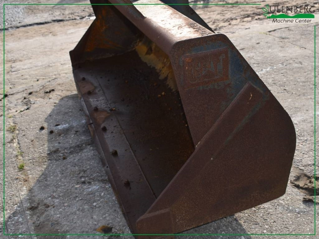 Lyzki do ladowarki CAT  - Godet pour Engins de chantier: photos 3 Lyzki do ladowarki CAT  - Godet pour Engins de chantier: photos 3