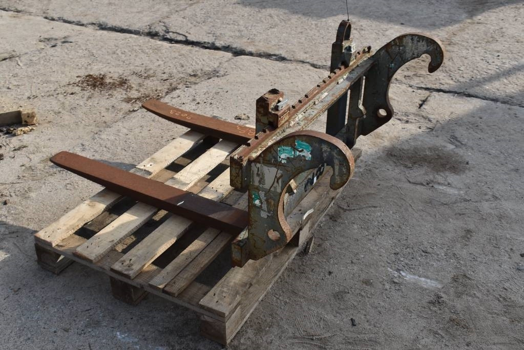 Widły Do Ładowarki Volvo ,cat, case, kramer  - Fourches pour Engins de chantier: photos 3 Widły Do Ładowarki Volvo ,cat, case, kramer  - Fourches pour Engins de chantier: photos 3