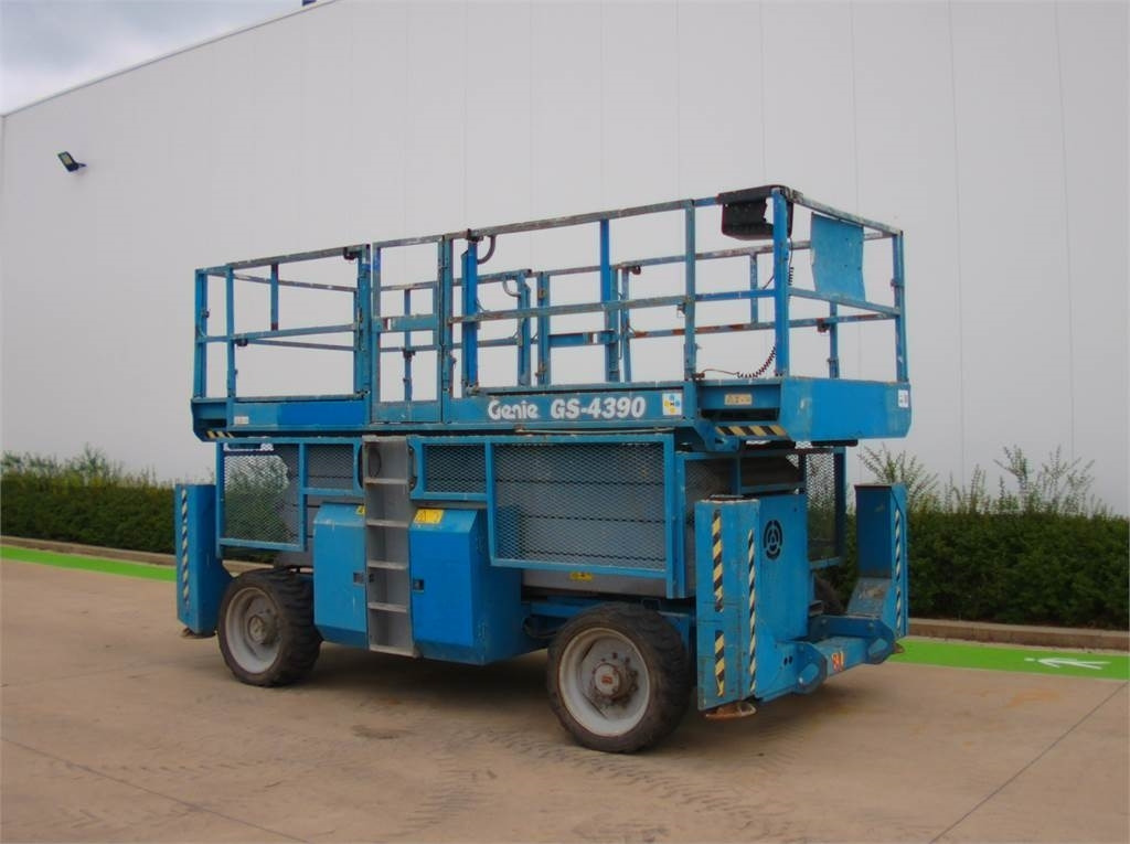 Genie GS4390RT - Nacelle ciseaux: photos 3 Genie GS4390RT - Nacelle ciseaux: photos 3