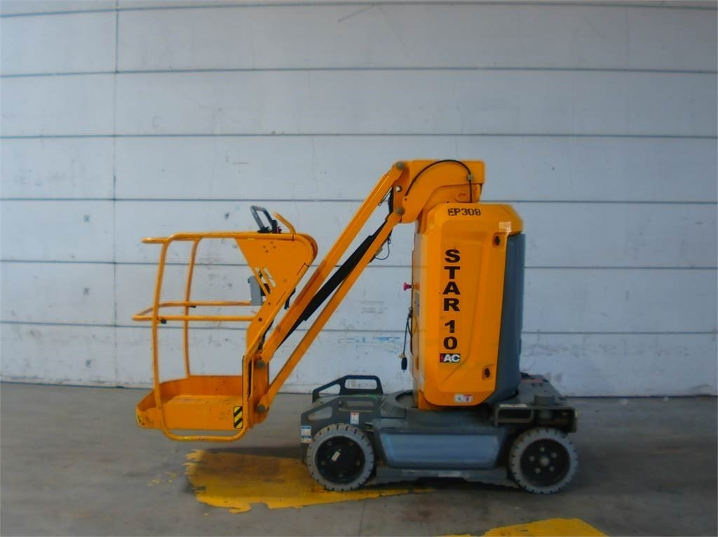 Haulotte STAR 10 - Nacelle à mât vertical: photos 1 Haulotte STAR 10 - Nacelle à mât vertical: photos 1