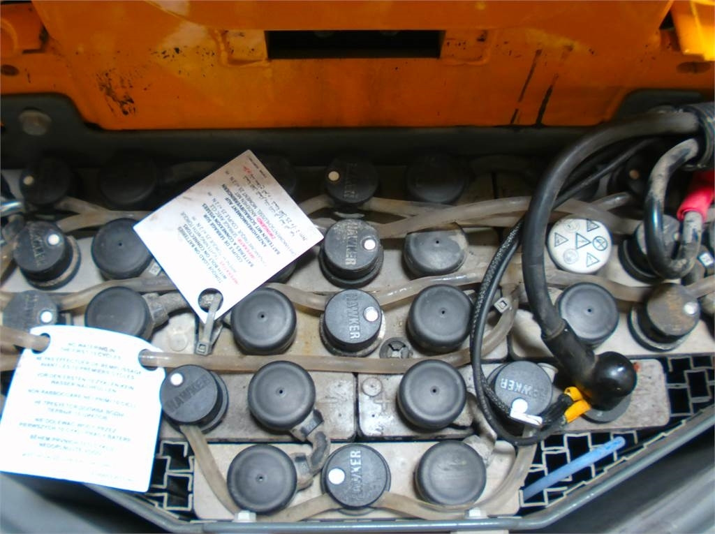 Haulotte STAR 10 - Nacelle à mât vertical: photos 5 Haulotte STAR 10 - Nacelle à mât vertical: photos 5