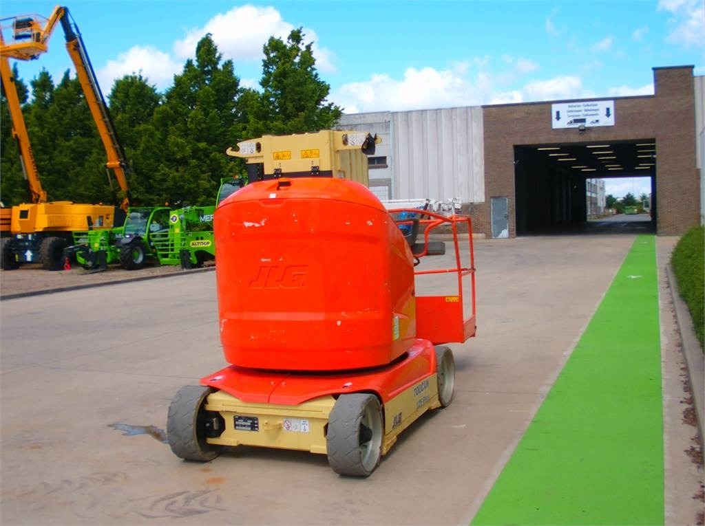 JLG Toucan 12E+ - Nacelle à mât vertical: photos 4 JLG Toucan 12E+ - Nacelle à mât vertical: photos 4