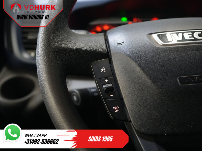 Utilitaire plateau, Utilitaire double cabine Iveco Daily 35C14D 2.3 140 pk Aut. ZF DC Dubbel Cabine 6 Pers./ Kipper/ Pick Up/ Open Laadbak/ Kieper/ 3.5t Trekverm./ Dubbel Lucht/ Gev.Sto: photos 18