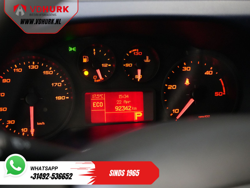 Utilitaire plateau, Utilitaire double cabine Iveco Daily 35C14D 2.3 140 pk Aut. ZF DC Dubbel Cabine 6 Pers./ Kipper/ Pick Up/ Open Laadbak/ Kieper/ 3.5t Trekverm./ Dubbel Lucht/ Gev.Sto: photos 20