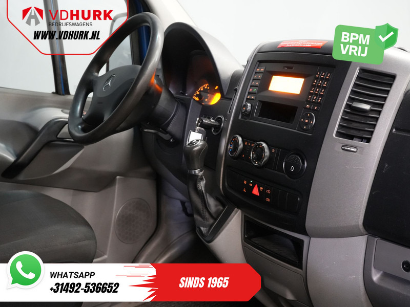 Mercedes-Benz Sprinter 213 2.2 CDI Aut. L2H2 9 Persoons EXPORT Incl. BTW&BPM €13.915,- Airco/ PDC V+A/ Side & Rearbar - Minibus, Transport de personnes: photos 3 Mercedes-Benz Sprinter 213 2.2 CDI Aut. L2H2 9 Persoons EXPORT Incl. BTW&BPM €13.915,- Airco/ PDC V+A/ Side & Rearbar - Minibus, Transport de personnes: photos 3
