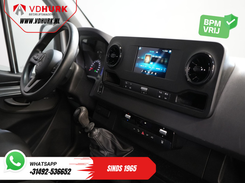 Mercedes-Benz Sprinter 314 2.2 CDI L2 145 pk MARGE Carplay/ Stoelverw./ Cruise/ Camera/ Airco/ DAB/ Navi/ PDC/ Trekhaak - Fourgon utilitaire: photos 3 Mercedes-Benz Sprinter 314 2.2 CDI L2 145 pk MARGE Carplay/ Stoelverw./ Cruise/ Camera/ Airco/ DAB/ Navi/ PDC/ Trekhaak - Fourgon utilitaire: photos 3