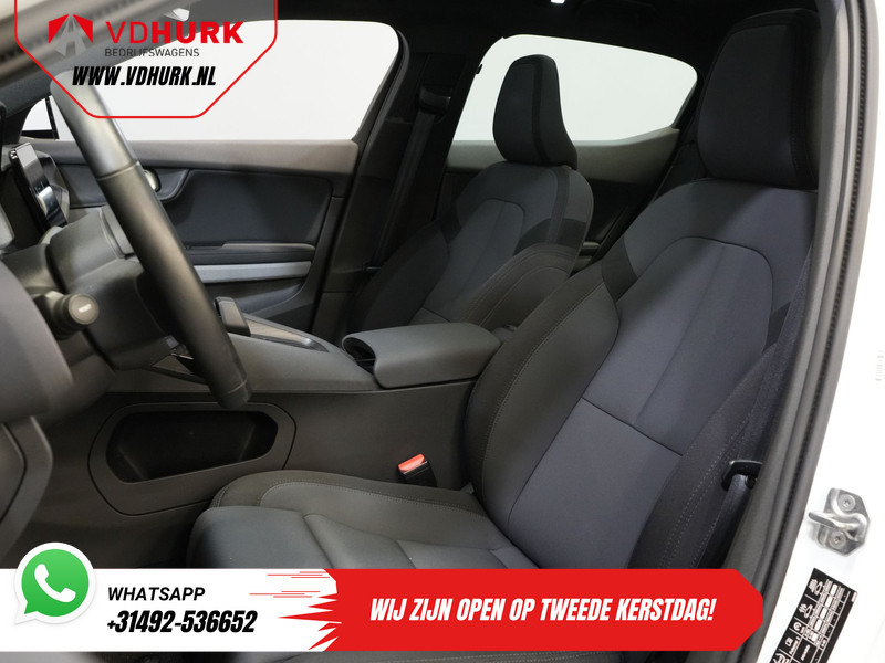 Berline Polestar 2 Long Range 78 kWh 551 WLTP 95% SOH LED/ Adapt.Cruise/ Pano/ Stuurverw./ Stoelverw./ Memory/ Navi/ Carplay/ Climate/ Camera/ 20'': photos 14 Berline Polestar 2 Long Range 78 kWh 551 WLTP 95% SOH LED/ Adapt.Cruise/ Pano/ Stuurverw./ Stoelverw./ Memory/ Navi/ Carplay/ Climate/ Camera/ 20'': photos 14