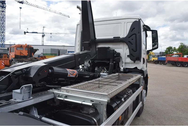 Camion ampliroll MAN TGM 18.320: photos 10 Camion ampliroll MAN TGM 18.320: photos 10