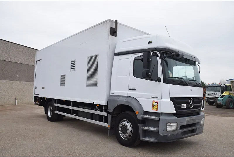 Mercedes-Benz Axor 1824 - Camion fourgon: photos 4 Mercedes-Benz Axor 1824 - Camion fourgon: photos 4