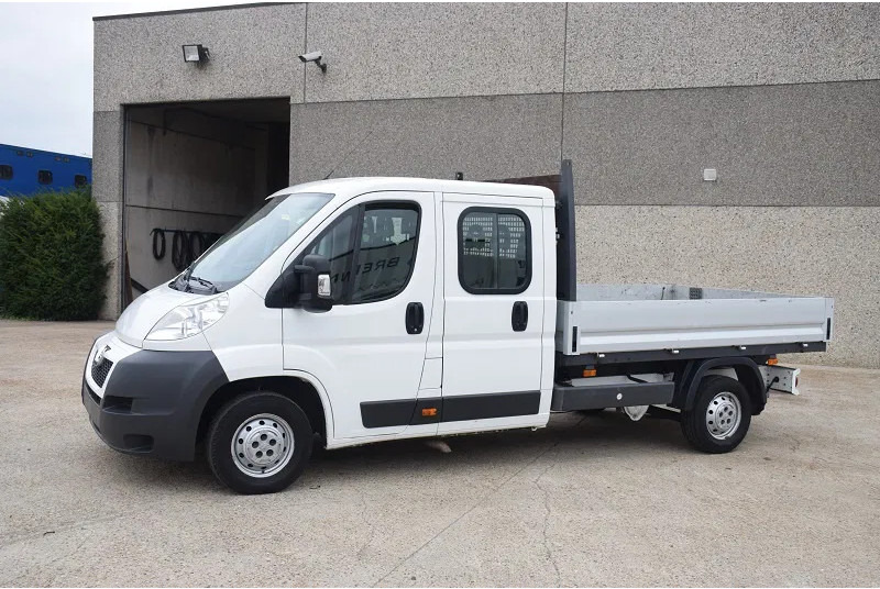 Peugeot Boxer 2.2 L -130 pk - - Utilitaire plateau, Utilitaire double cabine: photos 3 Peugeot Boxer 2.2 L -130 pk - - Utilitaire plateau, Utilitaire double cabine: photos 3