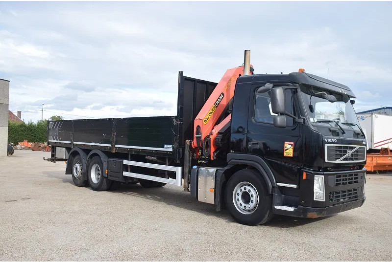 Volvo FM 330 - Camion grue: photos 4 Volvo FM 330 - Camion grue: photos 4