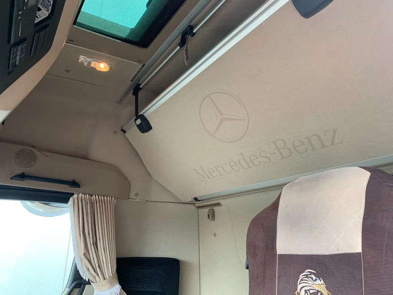 Mercedes-Benz Actros 2548 6X2 + Aanhanger*Palfinger crane*Cruise control*Airco* en leasing occasion Mercedes-Benz Actros 2548 6X2 + Aanhanger*Palfinger crane*Cruise control*Airco*: photos 8