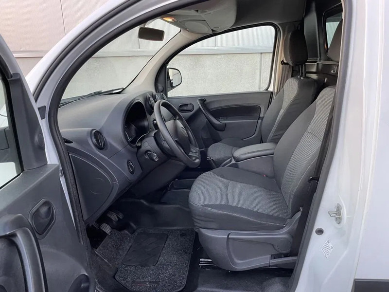 Mercedes-Benz Citan 109 CDI *Navigatie*Airco*Buitenspiegels verwarmd&elektr. verstelbaar - Fourgonnette: photos 3 Mercedes-Benz Citan 109 CDI *Navigatie*Airco*Buitenspiegels verwarmd&elektr. verstelbaar - Fourgonnette: photos 3