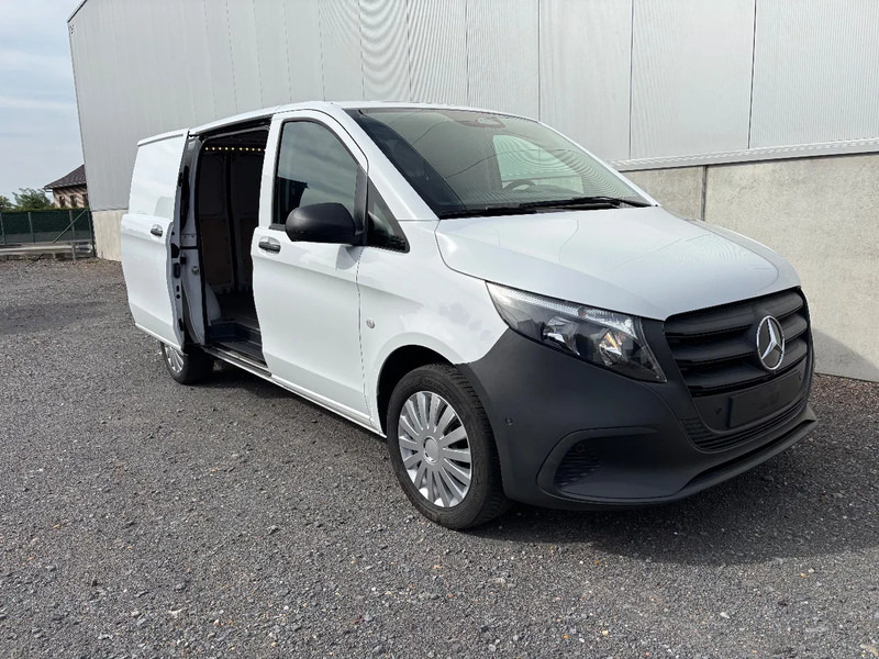 Mercedes-Benz Vito 116CDI-CAMERA-NAVI-STOELVERWARMING-DODEHOEK-VERKEERSBORDENASS-CRUISECONTROL - Fourgon utilitaire: photos 2 Mercedes-Benz Vito 116CDI-CAMERA-NAVI-STOELVERWARMING-DODEHOEK-VERKEERSBORDENASS-CRUISECONTROL - Fourgon utilitaire: photos 2