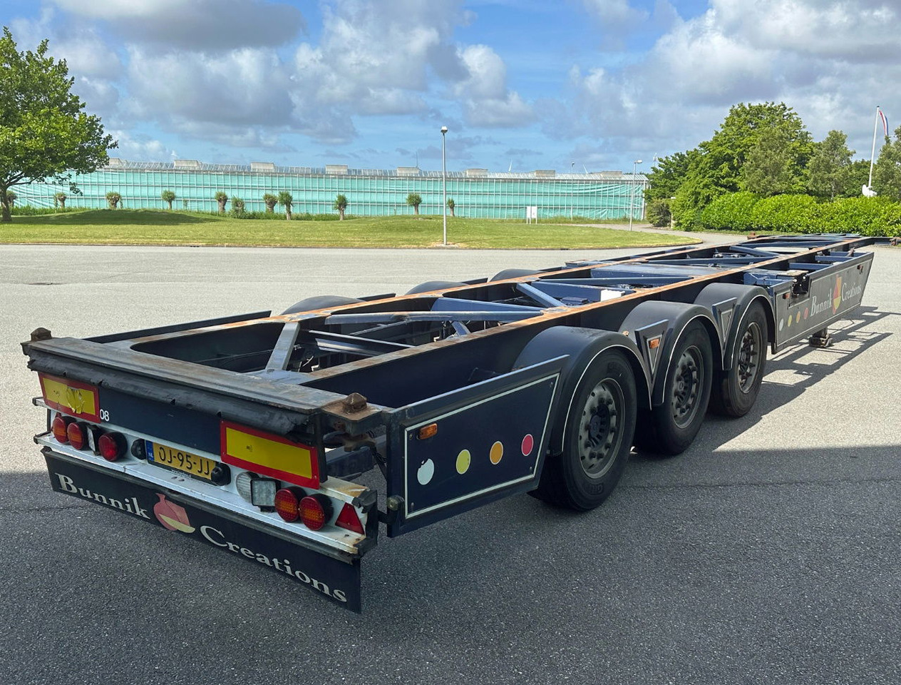 Burg BPO 13-27 Ccxlx 40" Galvanised Super Chassis SAF Axles Disc Brakes 2x Lift Axles 3 Pieces IN Stock Super Condition - Semi-remorque porte-conteneur/ Caisse mobile: photos 4 Burg BPO 13-27 Ccxlx 40" Galvanised Super Chassis SAF Axles Disc Brakes 2x Lift Axles 3 Pieces IN Stock Super Condition - Semi-remorque porte-conteneur/ Caisse mobile: photos 4