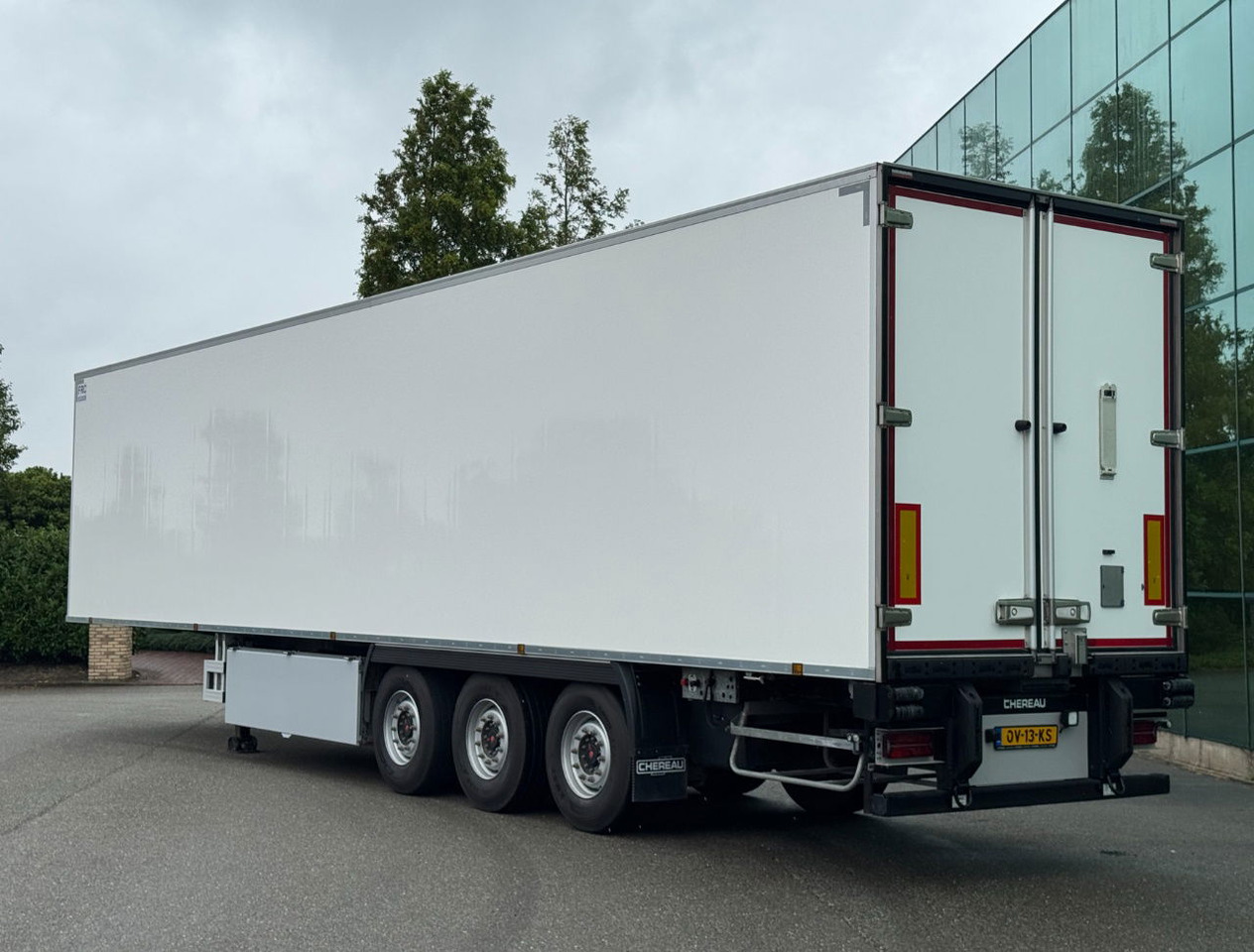 Chereau CSD3 247 CM Wide 265 CM High Thermo King SLXi300 With Only 850 Hours NEW - Semi-remorque frigorifique: photos 3 Chereau CSD3 247 CM Wide 265 CM High Thermo King SLXi300 With Only 850 Hours NEW - Semi-remorque frigorifique: photos 3
