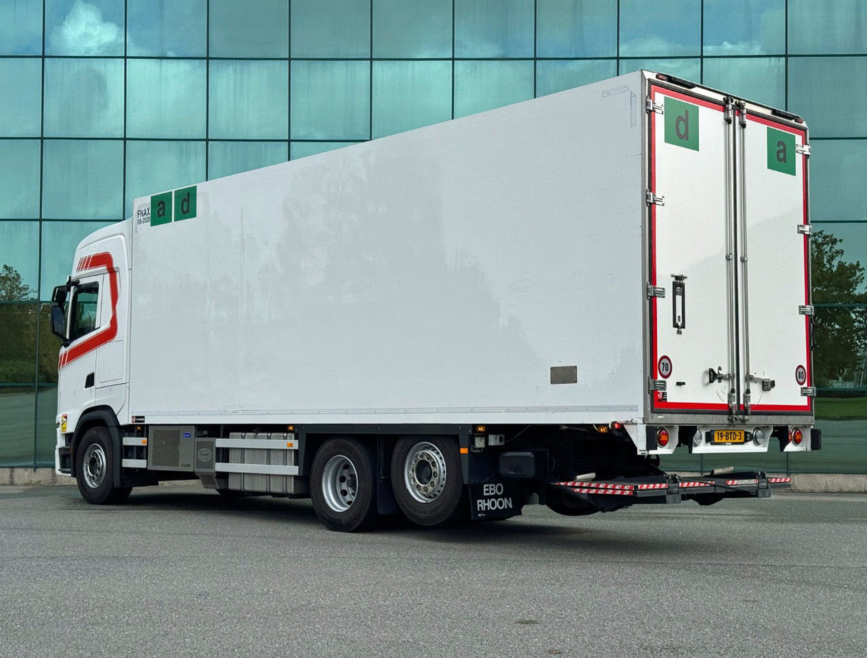 Scania S500 6X2 Retarder 815 x 250 x 275 CM Inside TOP Condition Holland Truck - Camion frigorifique: photos 3 Scania S500 6X2 Retarder 815 x 250 x 275 CM Inside TOP Condition Holland Truck - Camion frigorifique: photos 3