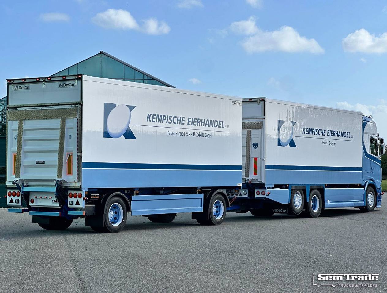 Scania S650 V8 NGS Only 193.000 KM Full Options FullY Isolated Body Special Show Truck / Combi NEW Condition - Camion frigorifique: photos 5 Scania S650 V8 NGS Only 193.000 KM Full Options FullY Isolated Body Special Show Truck / Combi NEW Condition - Camion frigorifique: photos 5