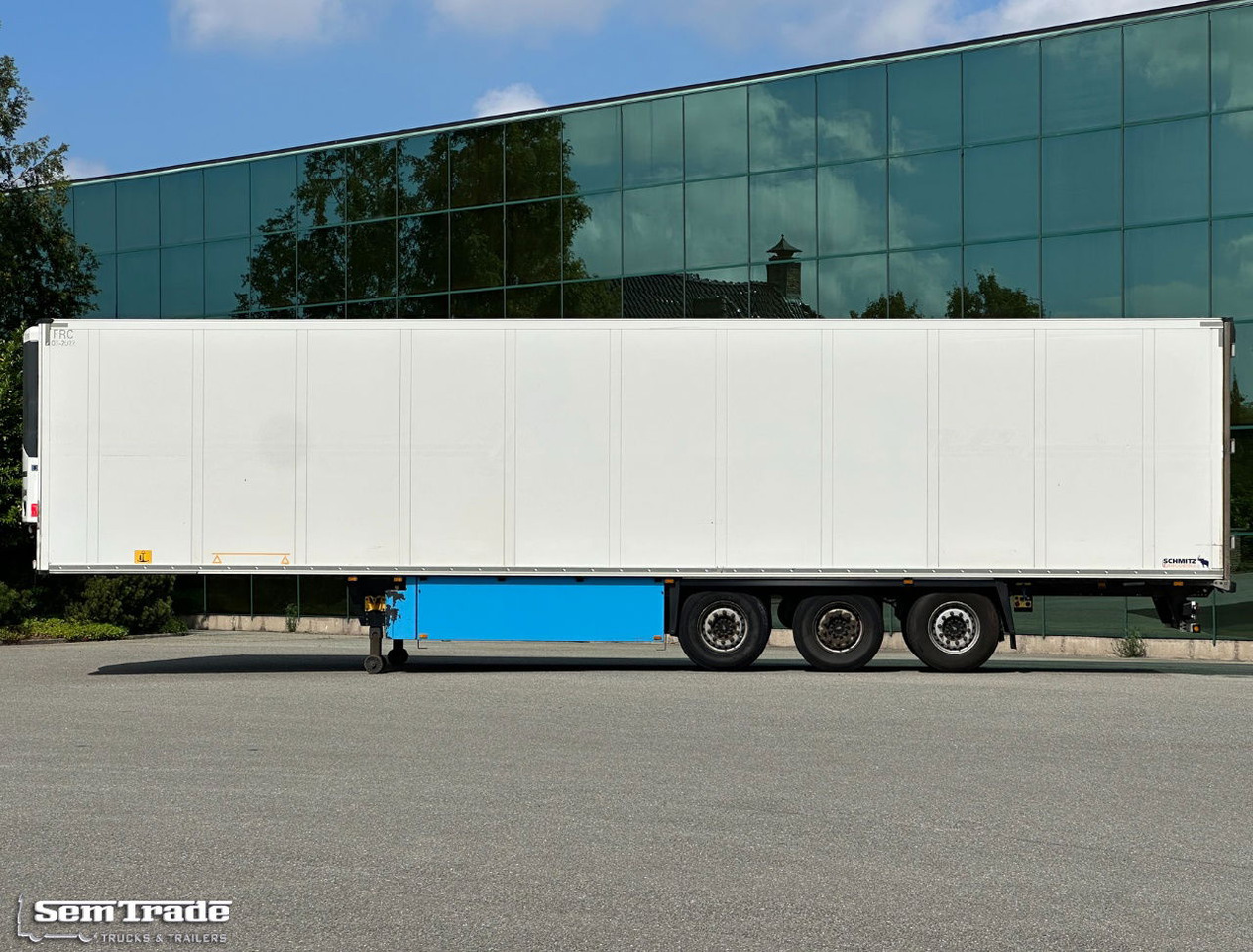 Schmitz Cargobull SCBS3B Thermo King SLXe 300 Lift Axle Holland-Trailer - Semi-remorque frigorifique: photos 2 Schmitz Cargobull SCBS3B Thermo King SLXe 300 Lift Axle Holland-Trailer - Semi-remorque frigorifique: photos 2