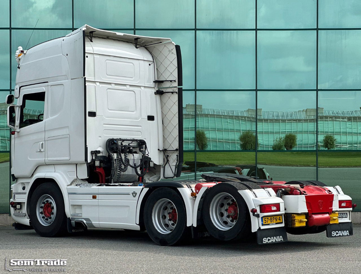 Scania R580 V8 Euro 6 Retarder Full Options Special Interior Super Condition - Tracteur routier: photos 3 Scania R580 V8 Euro 6 Retarder Full Options Special Interior Super Condition - Tracteur routier: photos 3