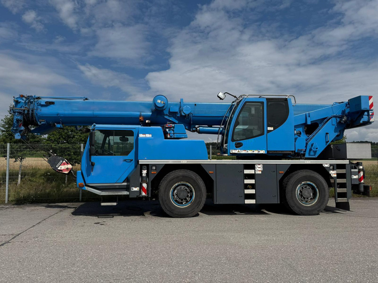 LIEBHERR LTM 1040-2.1 - Grue mobile: photos 4 LIEBHERR LTM 1040-2.1 - Grue mobile: photos 4