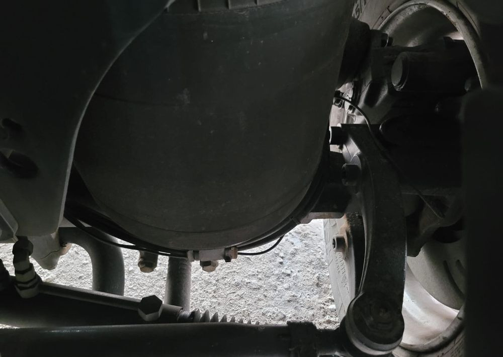 MAN TGX 26.510 oś skrętna do zabudowy - Châssis cabine: photos 5 MAN TGX 26.510 oś skrętna do zabudowy - Châssis cabine: photos 5