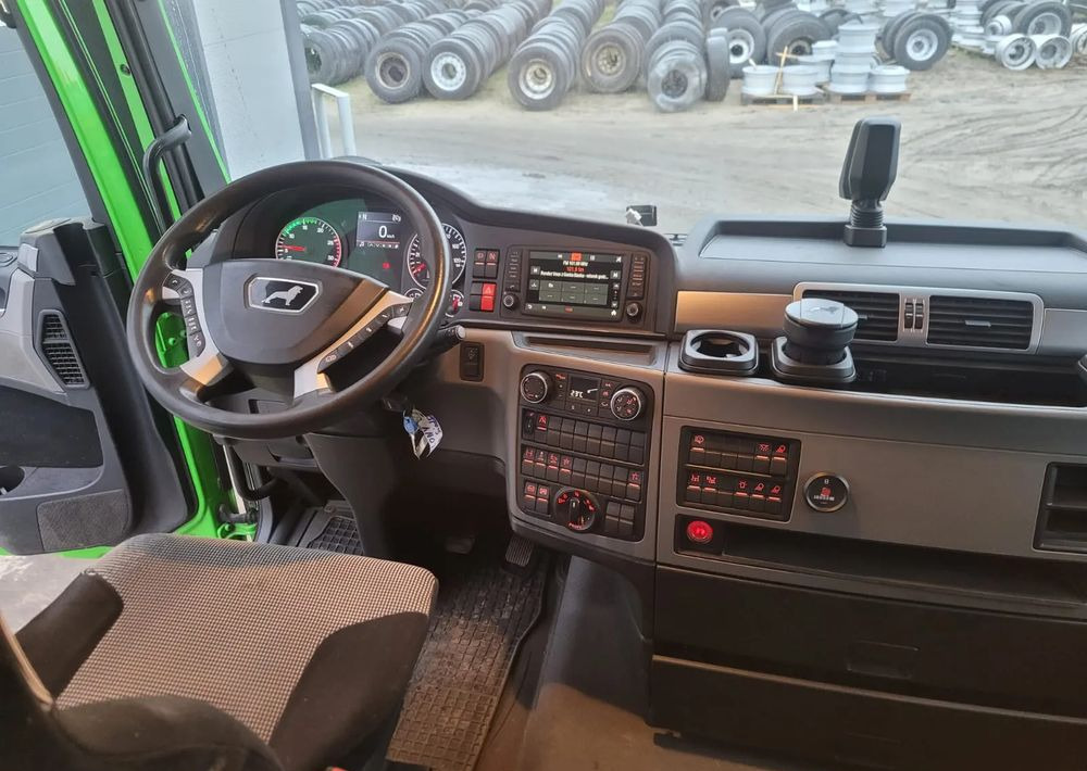 MAN TGX 18-460 EURO 6 - Tracteur routier: photos 4 MAN TGX 18-460 EURO 6 - Tracteur routier: photos 4