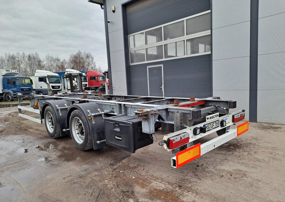 Wielton Przyczepa tandem - Remorque porte-conteneur/ Caisse mobile: photos 1 Wielton Przyczepa tandem - Remorque porte-conteneur/ Caisse mobile: photos 1