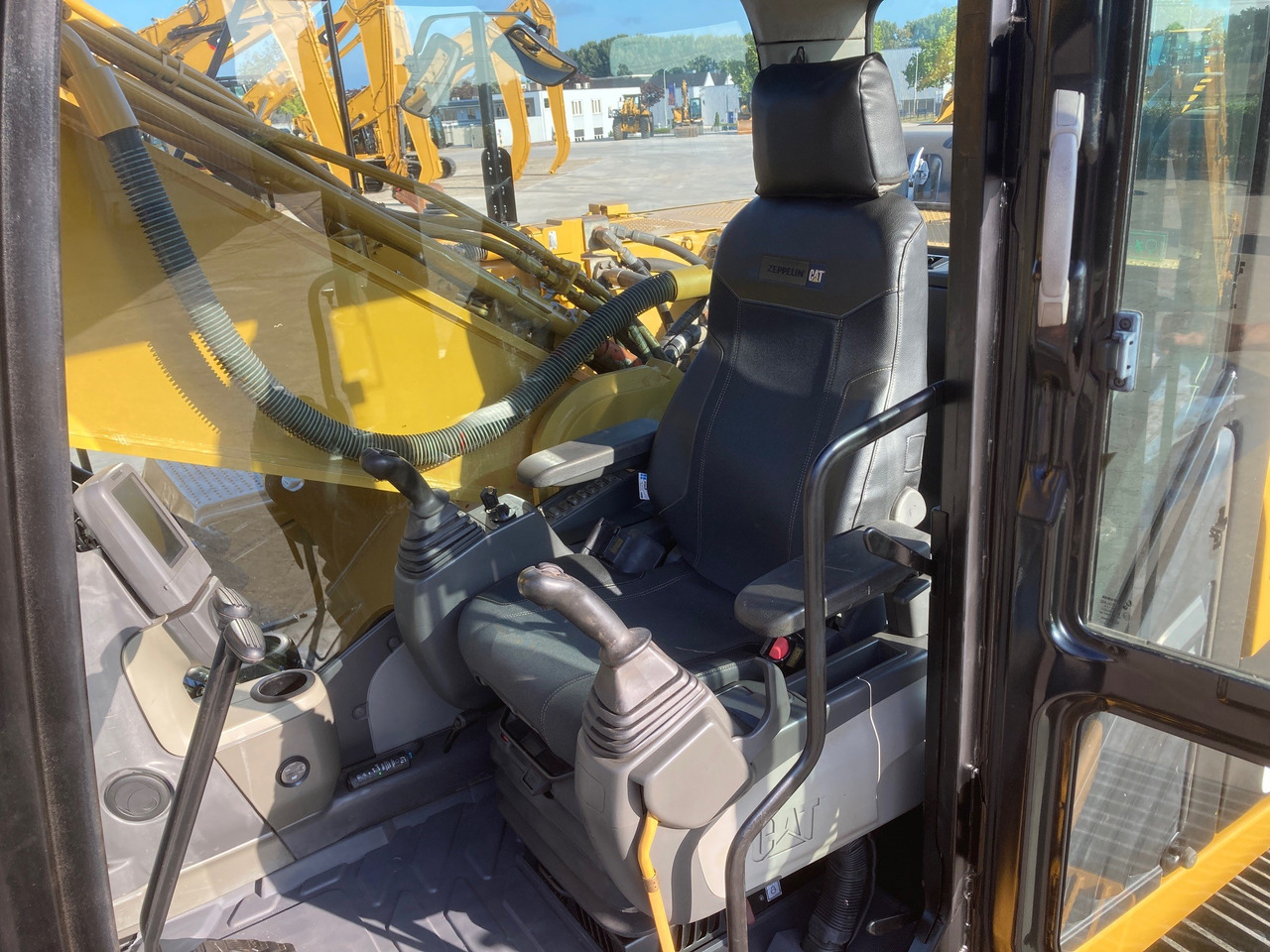 Pelle sur chenille CATERPILLAR 336D Long Reach: photos 17