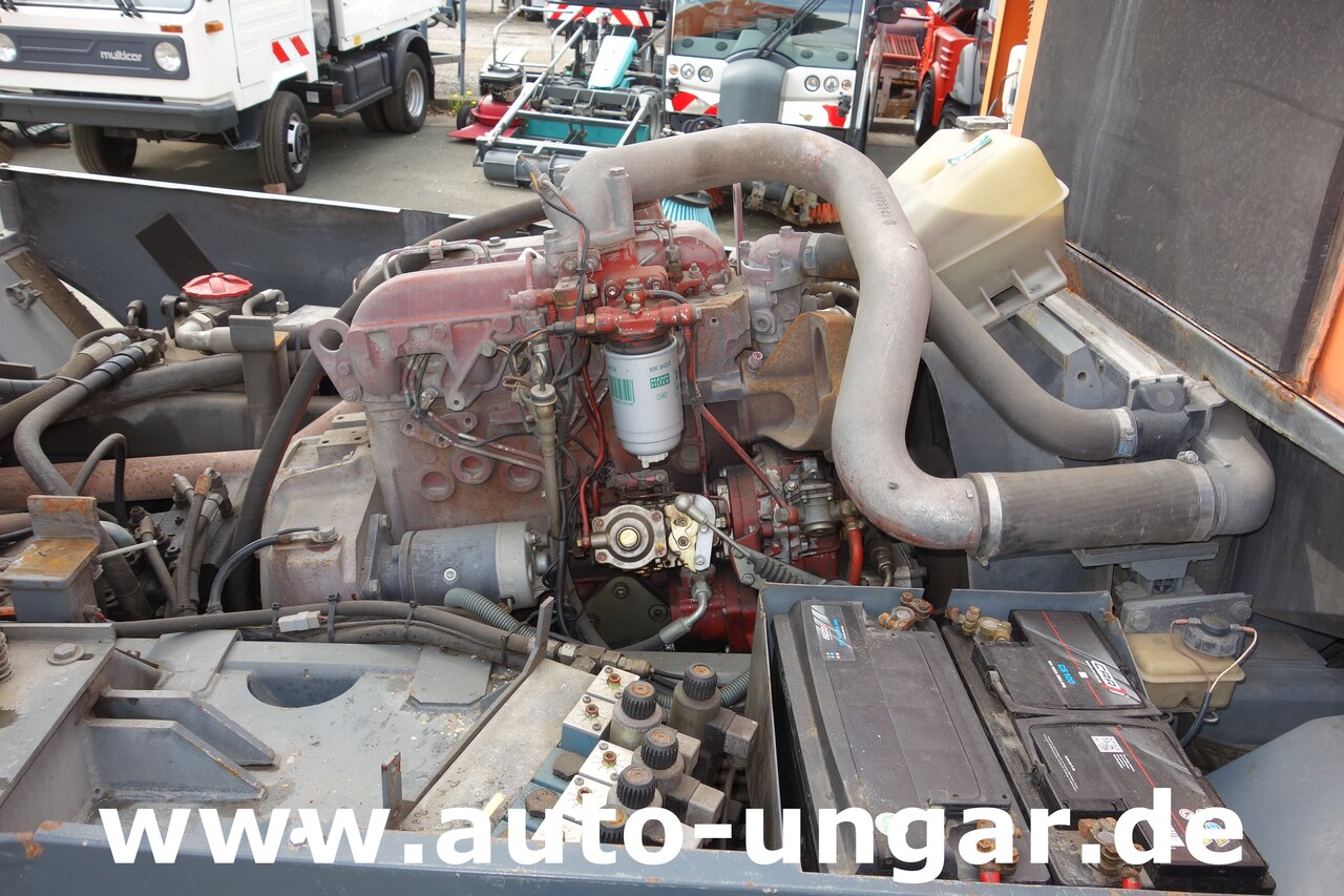 Balayeuse de voirie Aebi Schmidt MFH 5000 Kehrmaschine Ersatzteilträger - SpareParts EZ  2000: photos 14