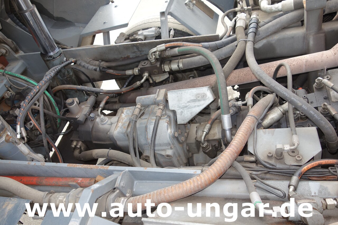 Balayeuse de voirie Aebi Schmidt MFH 5000 Kehrmaschine Ersatzteilträger - SpareParts EZ  2000: photos 16