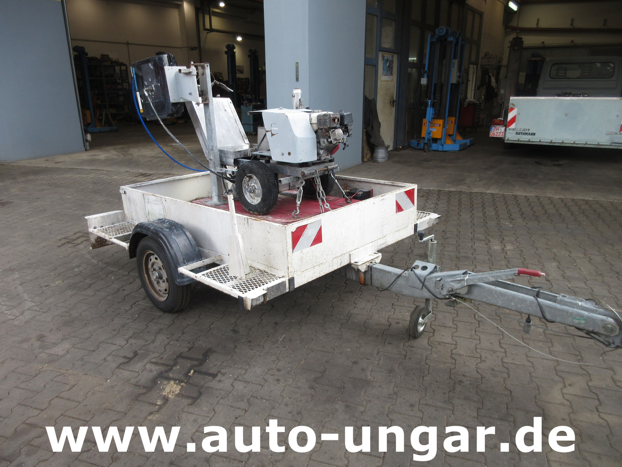 Graco Zebra 5 Airless Traceuse Markiermaschine Roadmarking Machine mit Trailer Hofmann - Travaux routiers: photos 4 Graco Zebra 5 Airless Traceuse Markiermaschine Roadmarking Machine mit Trailer Hofmann - Travaux routiers: photos 4