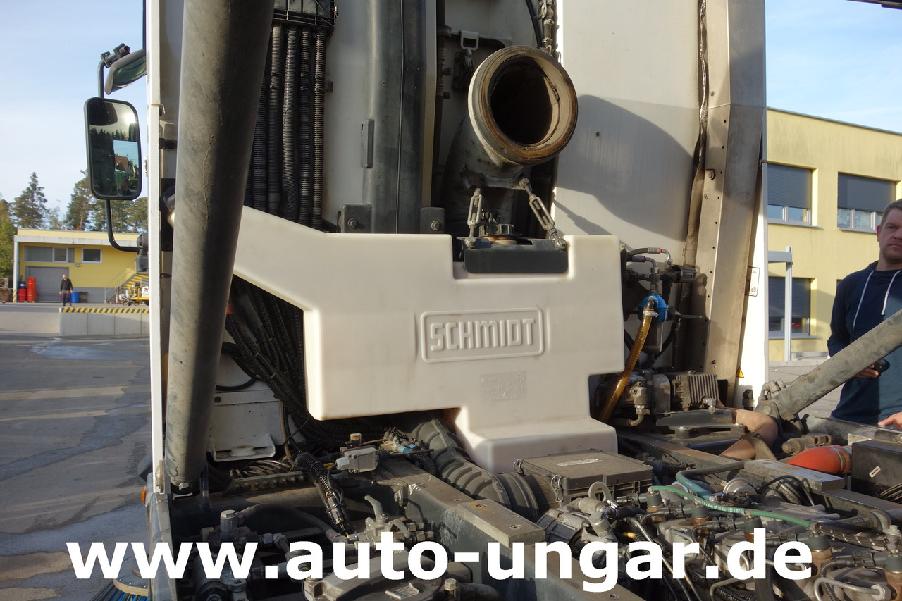 SCHMIDT Cleango 500 EURO 5 3. Besen Baujahr 2013 Kehrmaschine Straßenkehrmaschine - Balayeuse de voirie: photos 4 SCHMIDT Cleango 500 EURO 5 3. Besen Baujahr 2013 Kehrmaschine Straßenkehrmaschine - Balayeuse de voirie: photos 4