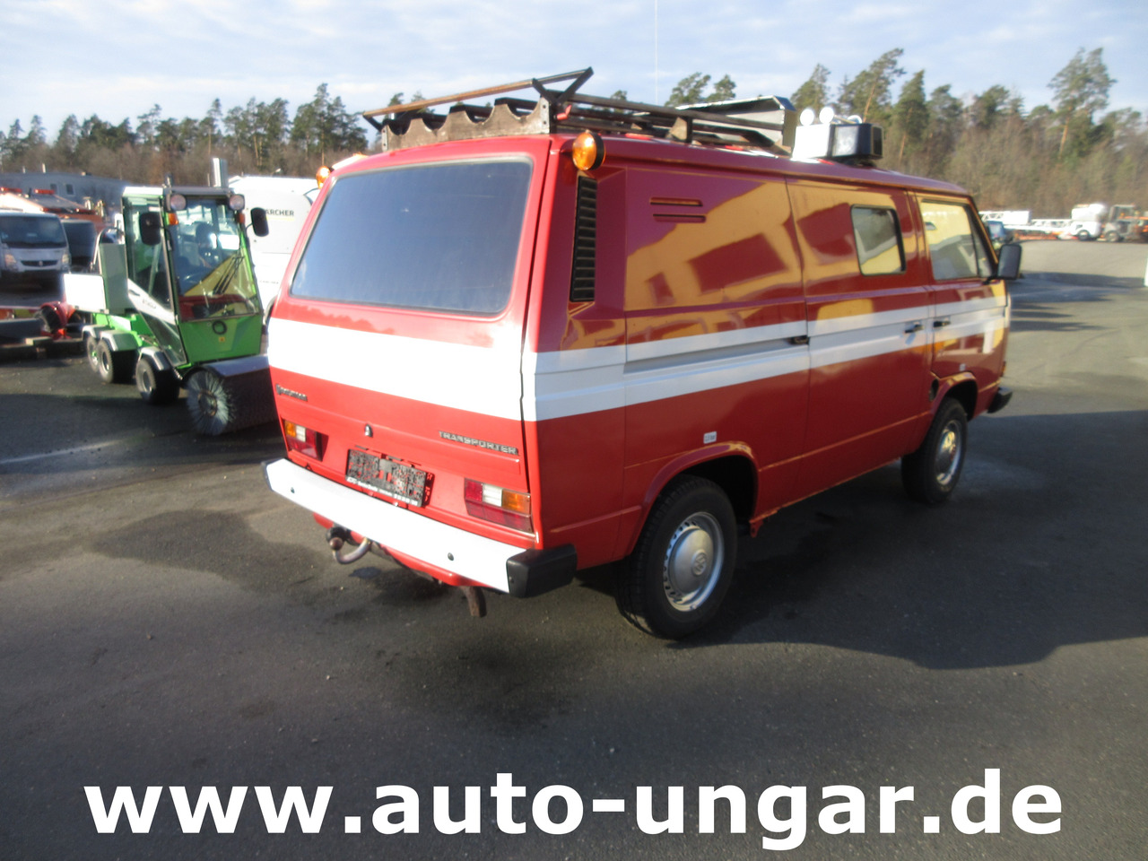VOLKSWAGEN VW T3 Transporter Turbodiesel Feuerwehr ELF 1 aus 1985 - Camion de pompier: photos 5 VOLKSWAGEN VW T3 Transporter Turbodiesel Feuerwehr ELF 1 aus 1985 - Camion de pompier: photos 5