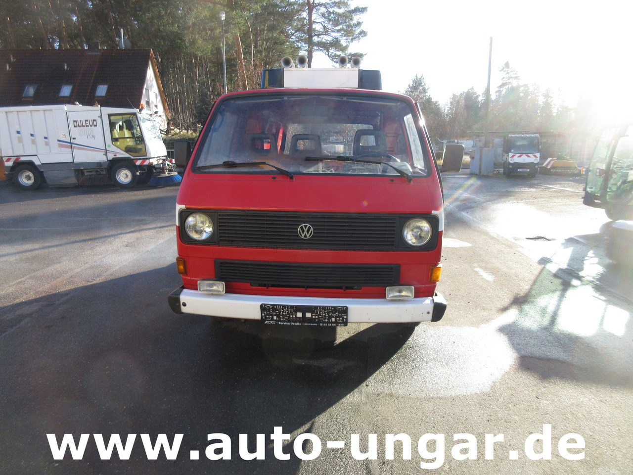 VOLKSWAGEN VW T3 Transporter Turbodiesel Feuerwehr ELF 1 aus 1985 - Camion de pompier: photos 2 VOLKSWAGEN VW T3 Transporter Turbodiesel Feuerwehr ELF 1 aus 1985 - Camion de pompier: photos 2