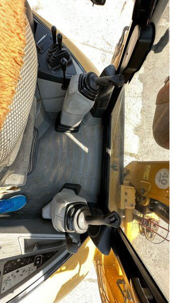 Caterpillar 432 E - Tractopelle: photos 4 Caterpillar 432 E - Tractopelle: photos 4