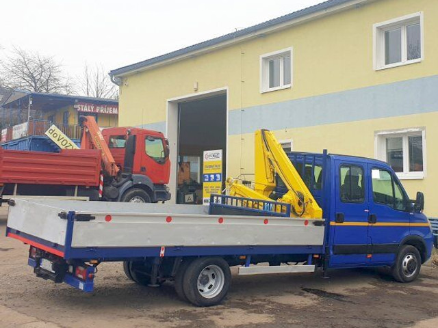 Iveco 50C18 Daily 3.D 16V +Effer - Utilitaire plateau, Utilitaire double cabine: photos 1 Iveco 50C18 Daily 3.D 16V +Effer - Utilitaire plateau, Utilitaire double cabine: photos 1