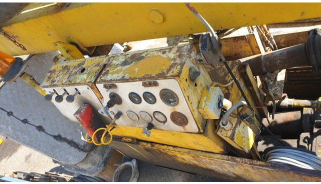 Schwing 2x! 25m BPL 601 +6x6 Tatra 815 (DOCS/KFZ MACHINE +1 no docs/kein - Camion pompe: photos 5 Schwing 2x! 25m BPL 601 +6x6 Tatra 815 (DOCS/KFZ MACHINE +1 no docs/kein - Camion pompe: photos 5