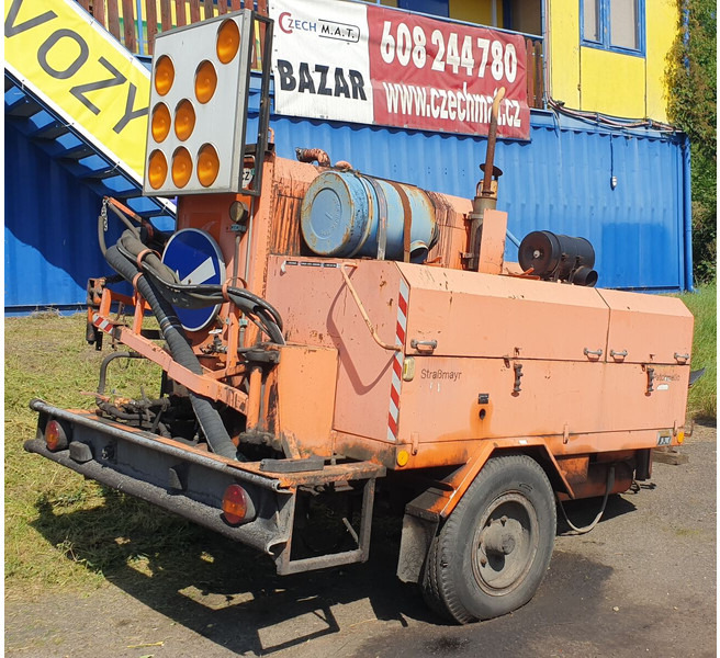 Strassmayr Patchmatic STP 1008 (incomplete! nicht/nie-komplet - Travaux routiers: photos 1 Strassmayr Patchmatic STP 1008 (incomplete! nicht/nie-komplet - Travaux routiers: photos 1